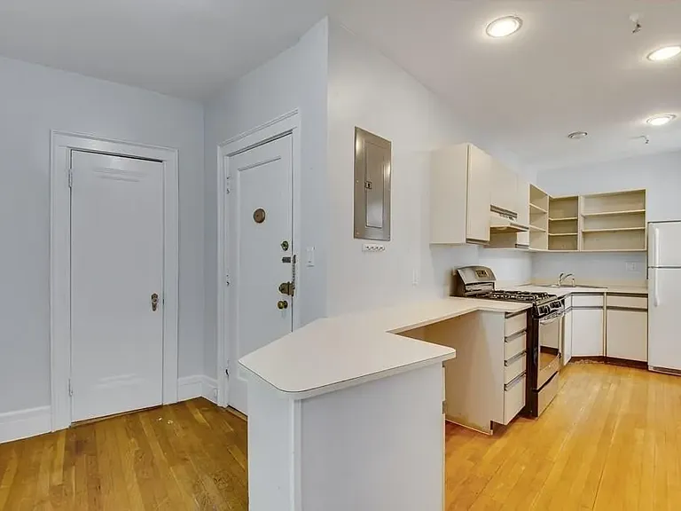 249 Chestnut Hill Ave #41 — Photo 1