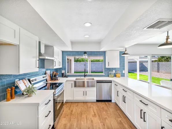 603 W KILAREA Avenue, Mesa, AZ 85210