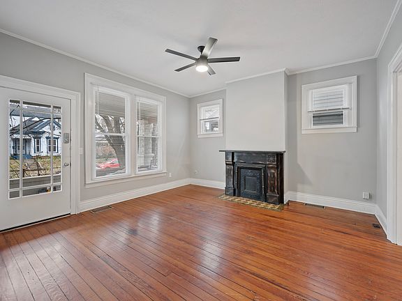 4th image of 140 Pope St #1A