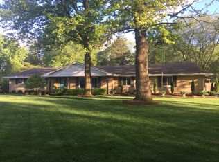 5823 Hithergreen Dr, Dayton, OH 45429