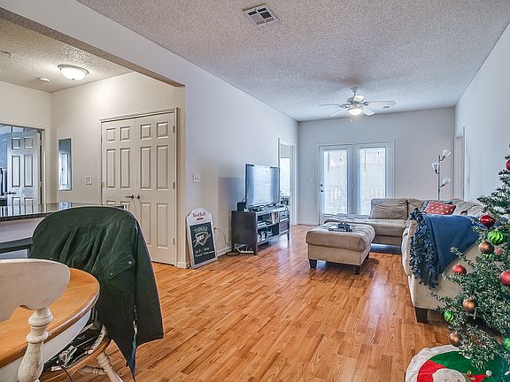 2nd image of 2200 Classen Blvd APT 4114