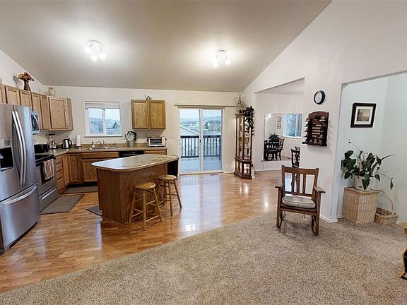 4th image of 3130 Stillwell Dr