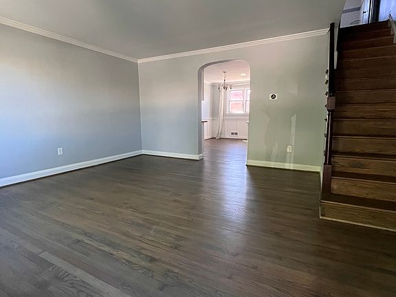 5th image of 4905 Wilkens Ave