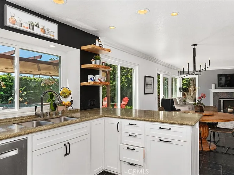 25732 Weston Dr — Photo 14