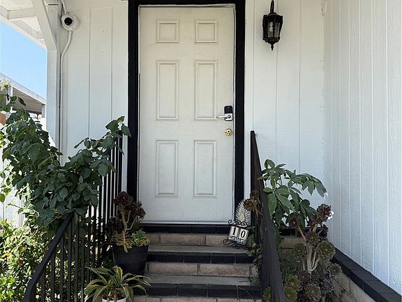 2nd image of 4139 Paramount Blvd