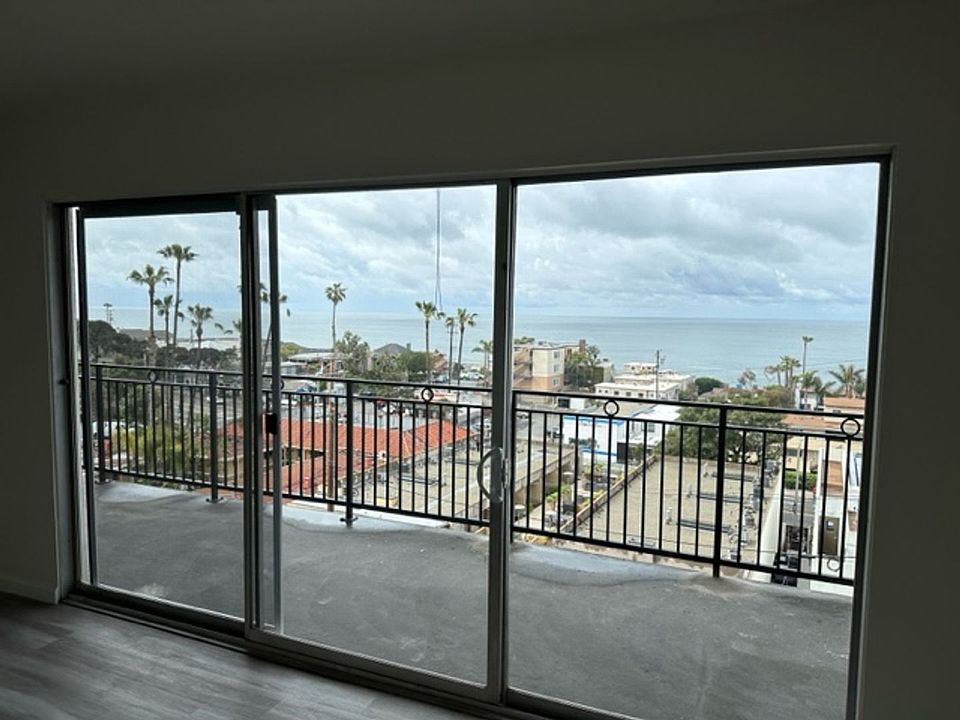 1st image of 671 Glenneyre St #10