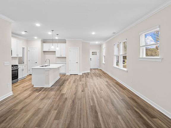 4th image of 1001 Menorca Ct. #1