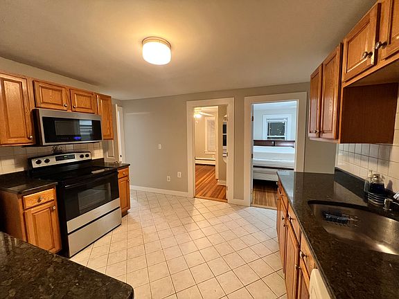 3rd image of 49 Baker Ave #2