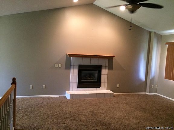 2nd image of 519 Winterhawk Dr