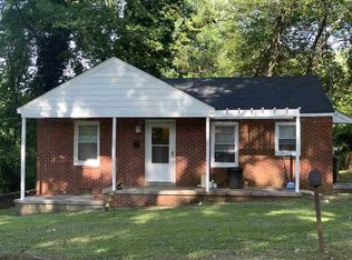 1318 Martin St, Jackson, TN 38301