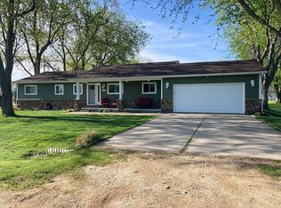 7448 Cardinal Rd, Lexington, MI 48450