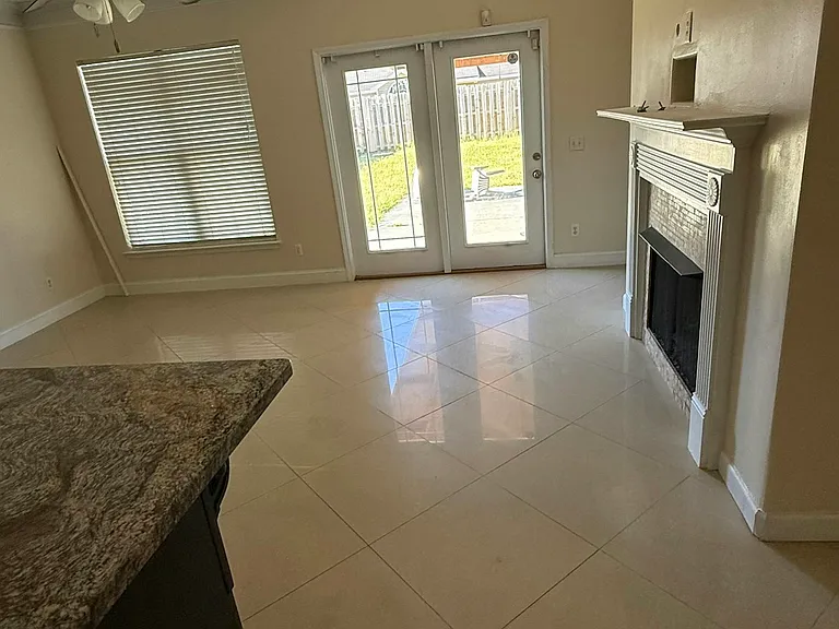 7 Melody Dr — Photo 20