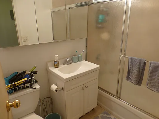 Rented by Charie Properties LLC | media 19