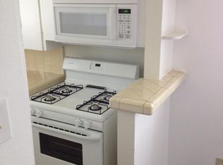 5905 Victor St APT F, Dallas, TX 75214