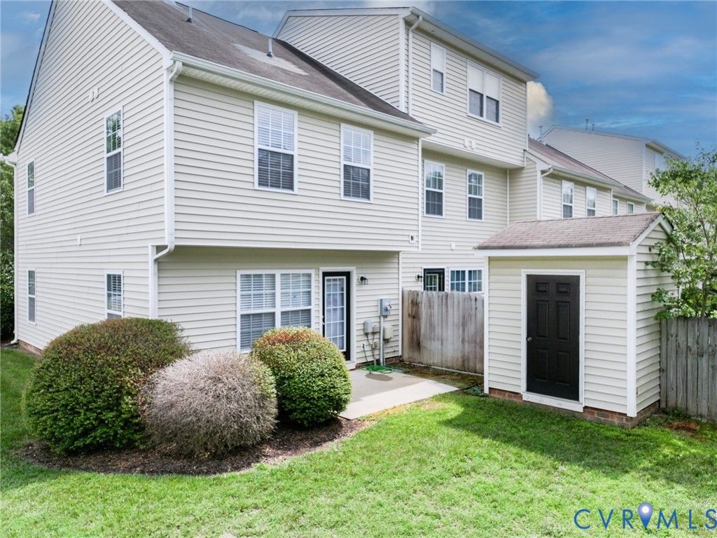 414 Westover Pines Dr, Richmond, VA - View 2