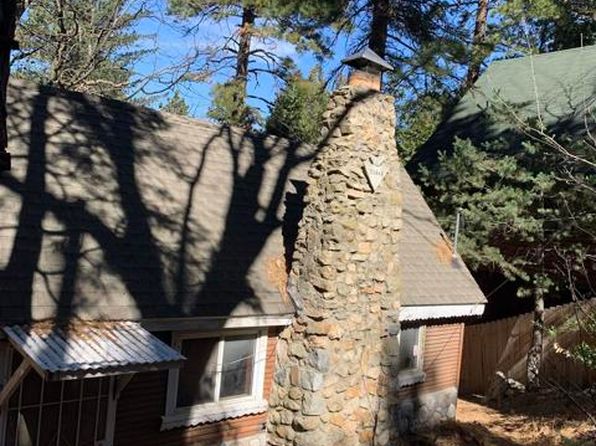 982 Oak Dr, Cedarpines Park, CA 92325