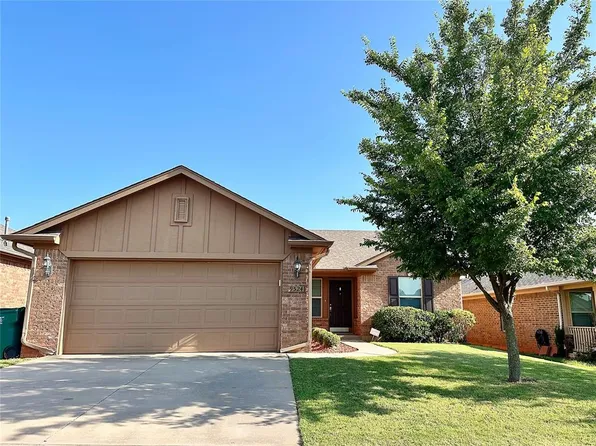 9524 SW 26th St, Oklahoma City, OK 73128