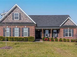 188 Barclays Dr, Winston Salem, NC 27107