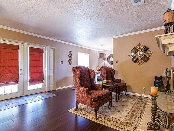5th image of 100 Hillcreek Dr