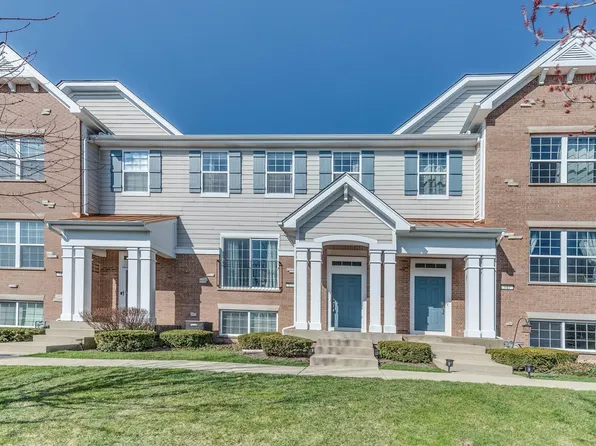 105 Arcadia Ln, Lake Zurich, IL 60047