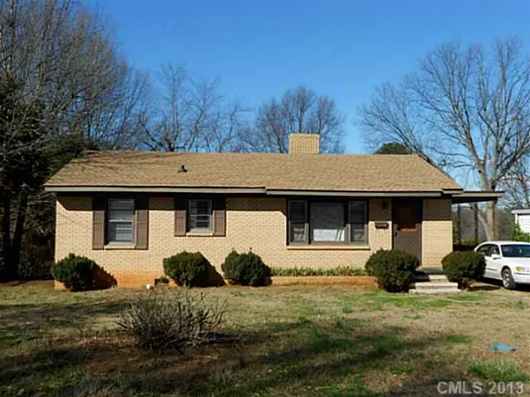 116 Hillcrest Dr, Bessemer City, NC 28016