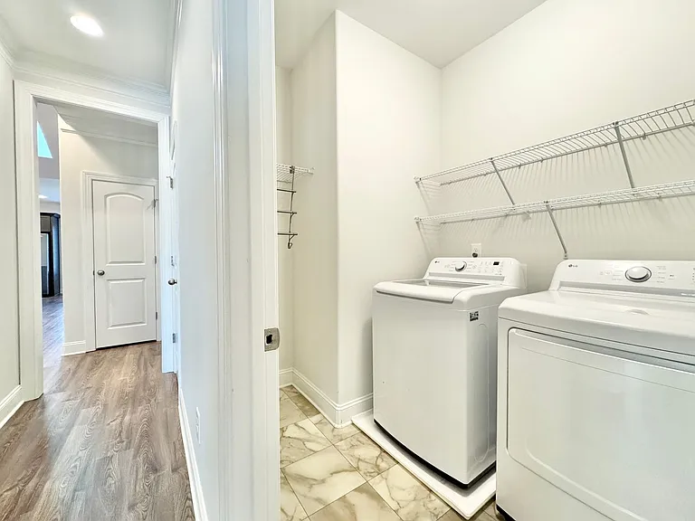 4751 Willowstone Dr — Photo 15