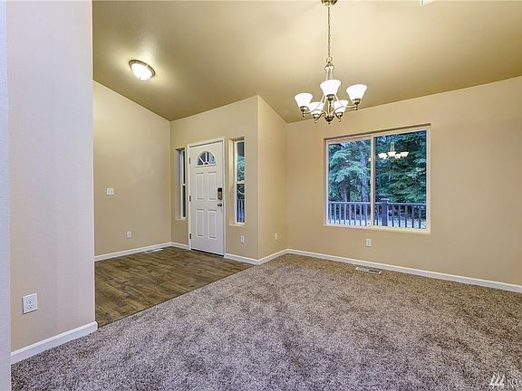 4th image of 7814 206th Dr SE