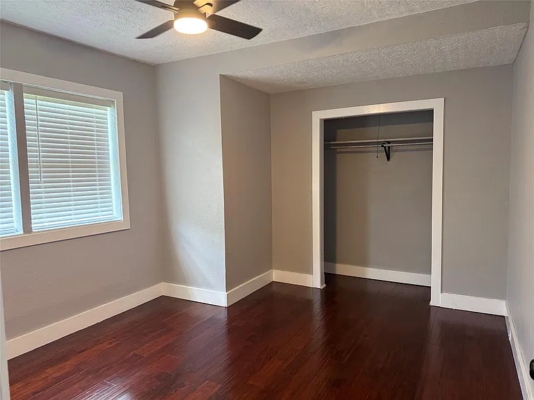 8926 Courtney Dr — Photo 10