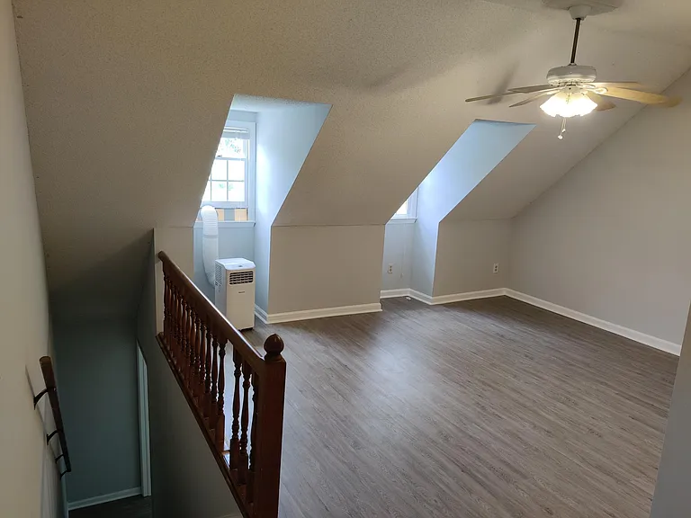 119 Church St — Photo 16