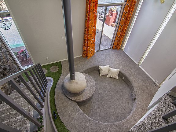 2nd image of 1123 E Maryland Ave APT 3