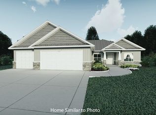1739 Betty Jean Ln, Green Bay, WI 54313