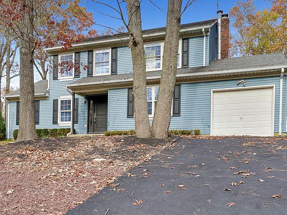 2nd image of 2974 Wilbur Ave