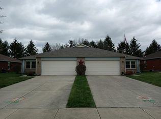 281 Woodlawn Dr, Tipp City, OH 45371