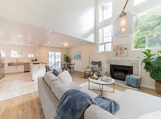 397 La Perle Ln, Costa Mesa, CA 92627
