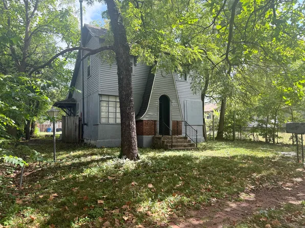 109 N Jackson Avenue, Joplin, MO 64801