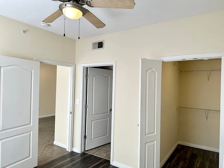 2505 San Gabriel #408 — Photo 11