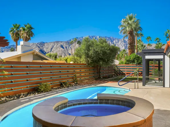 1351 E Luna Way, Palm Springs, CA 92262