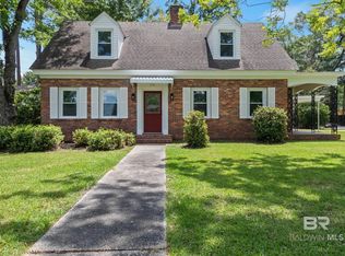 900 Lovelace Ave, Brewton, AL 36426