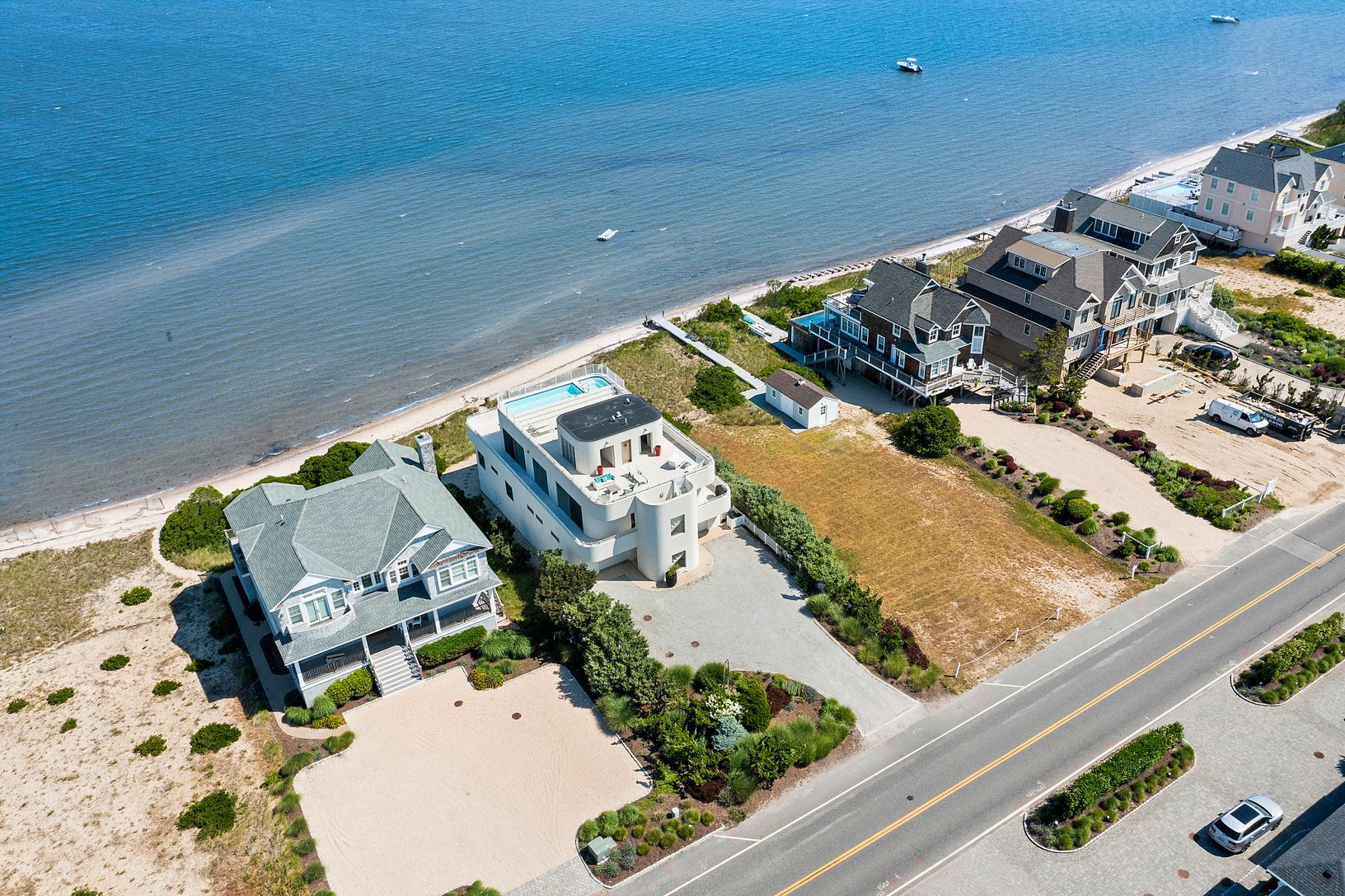 BAY FRONT/OCEAN VIEW