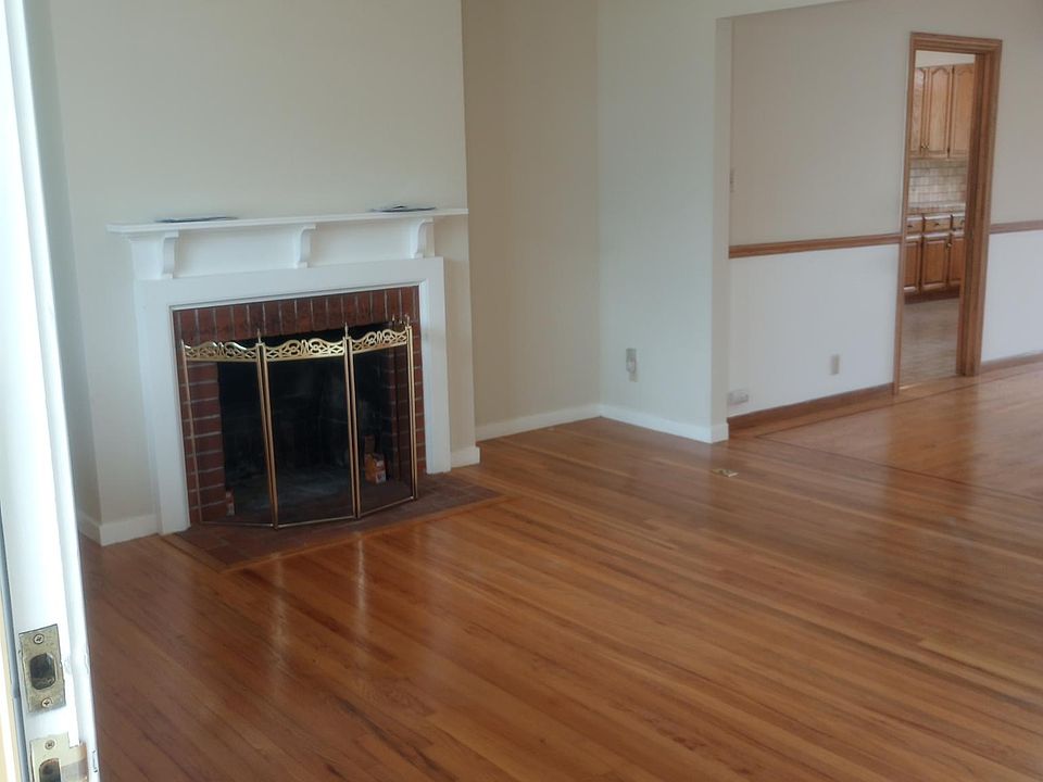 1st image of 735 Hill Ave