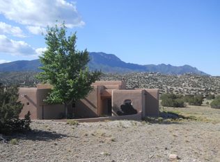9 Desert Flower Ct, Placitas, NM 87043