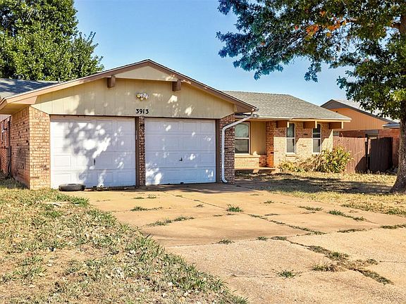 3rd image of 3913 SE 54th St