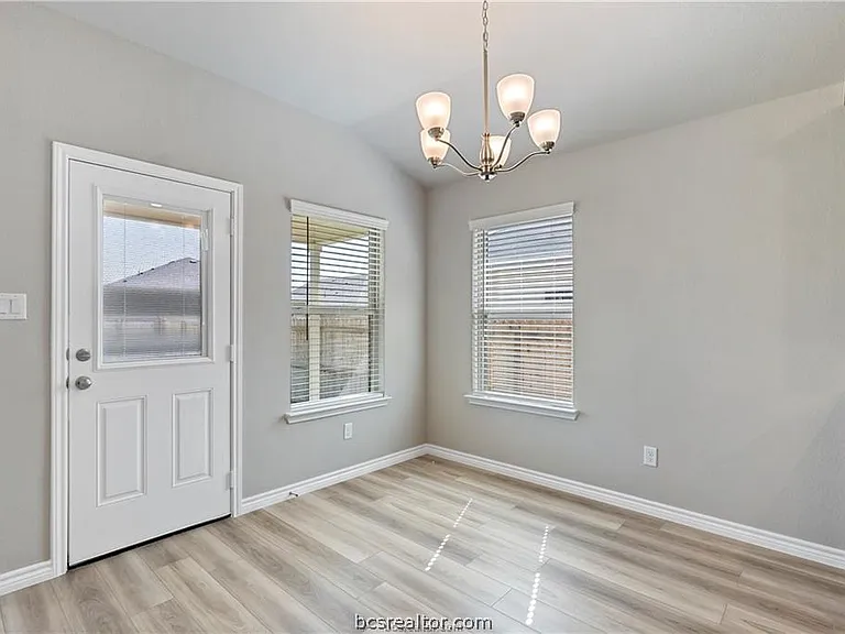 2119 Chief St — Photo 15