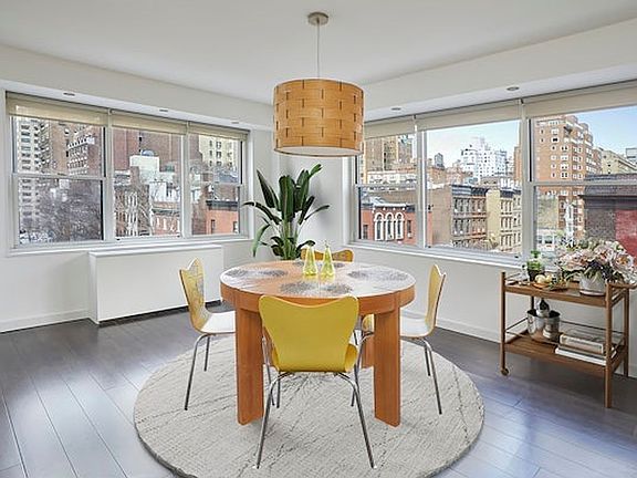 4th image of 150 E 61st St APT 6E