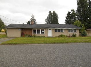 12015 Country Ln, Burlington, WA 98233