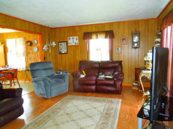 5th image of 5881 Burgess Falls Rd