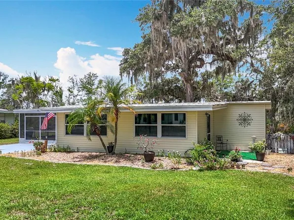 50 Seminole Path, Wildwood, FL 34785