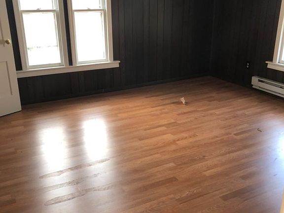 4th image of 333 Oak St #2