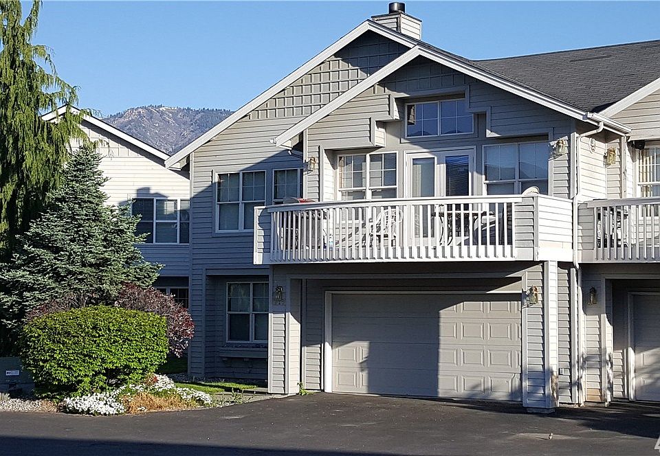 1st image of 216 Parkway Dr