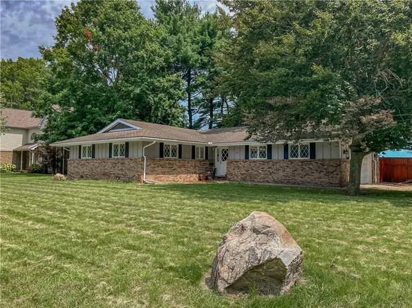 26 Cottontail Ln, Sullivan, IL 61951